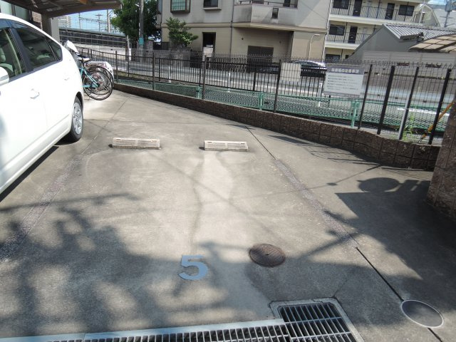 【駐車場】 | アウラ千里丘