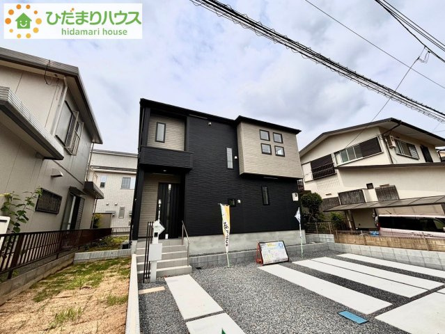 蓮田市椿山　8期　新築一戸建て　グラファーレ　01の外観