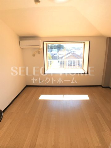 【寝室】 | マンションセンチュリー | 広くて明るい寝室