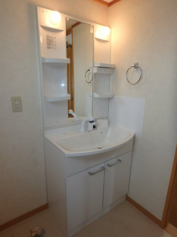 オアシス六番館の独立洗面台|大島　オアシス六番館　1K　独立洗面台