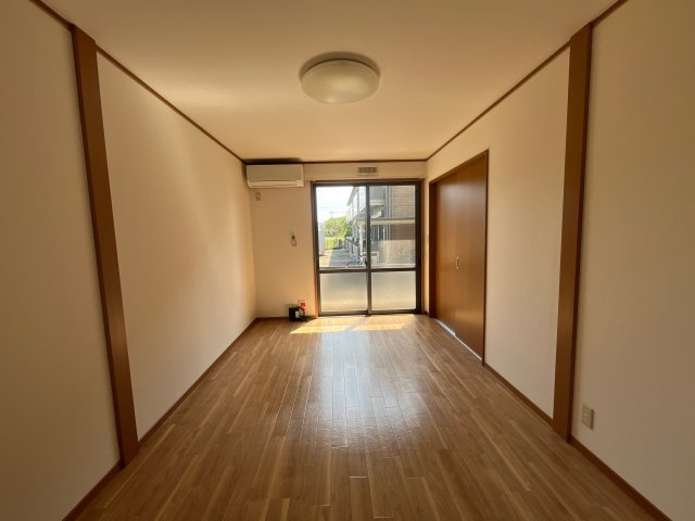 アビタシオンＢの居間・リビング