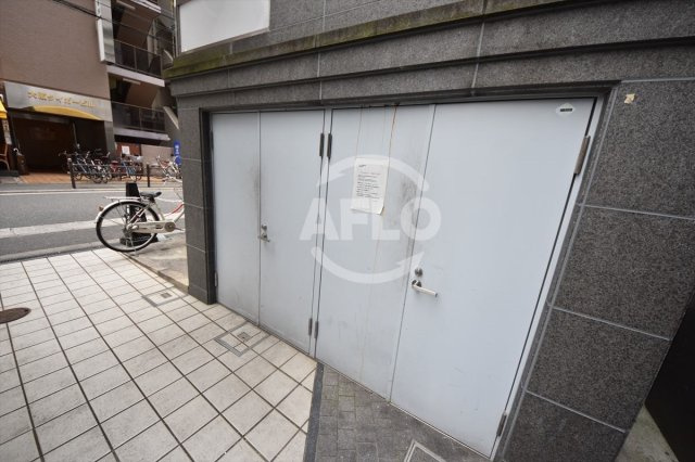 S-CREA御堂筋本町　SOHO可のその他共用部分|S-CREA御堂筋本町　SOHO可　ゴミ置き場