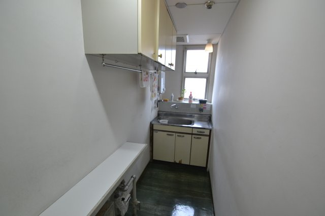 【キッチン】 | 稲荷町尾崎ビル