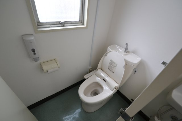【トイレ】 | 稲荷町尾崎ビル
