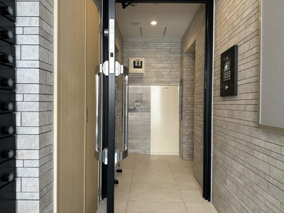 【エントランス】 | First Residence錦糸町
