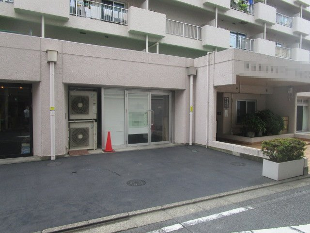 文京区大塚６丁目の倉庫の外観