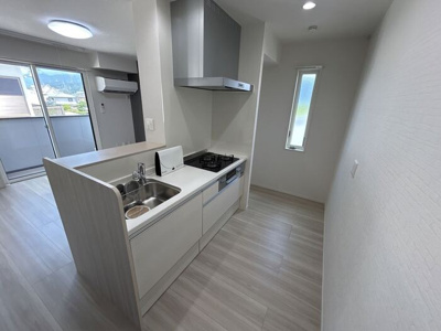 【キッチン】 | LAYOVER