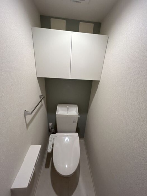 【トイレ】 | LAYOVER