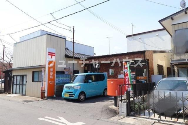 サンプラムの周辺