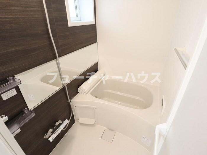 サンプラムの浴室