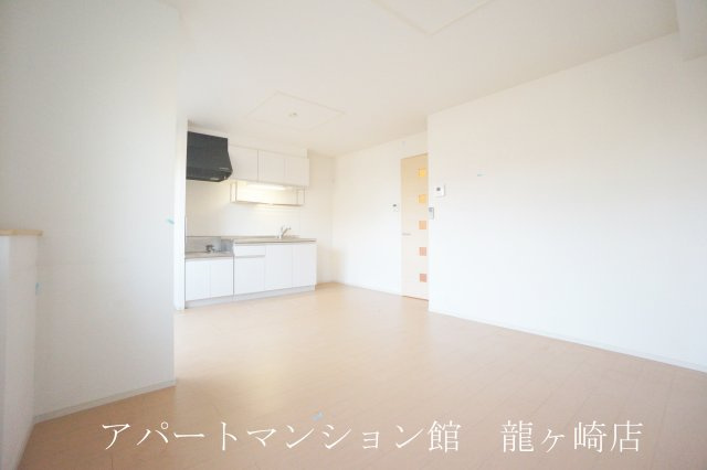 ラフレシールの居間・リビング