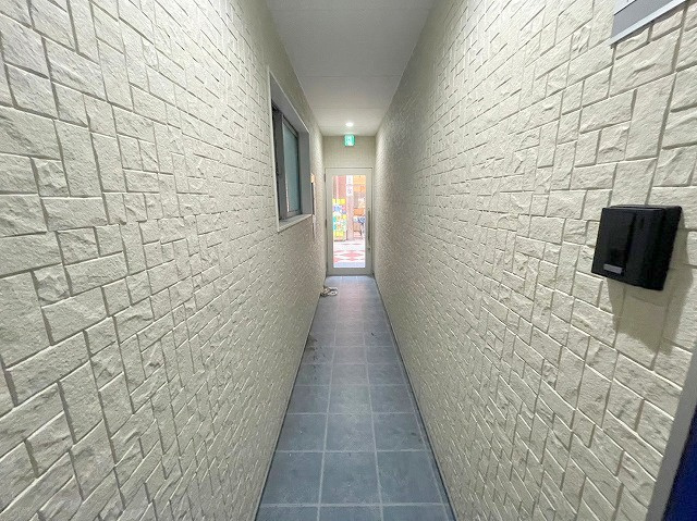 アベニール十三のロビー