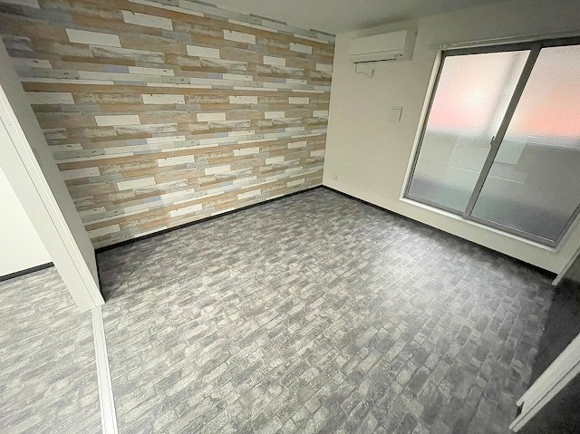 アベニール十三の居間・リビング