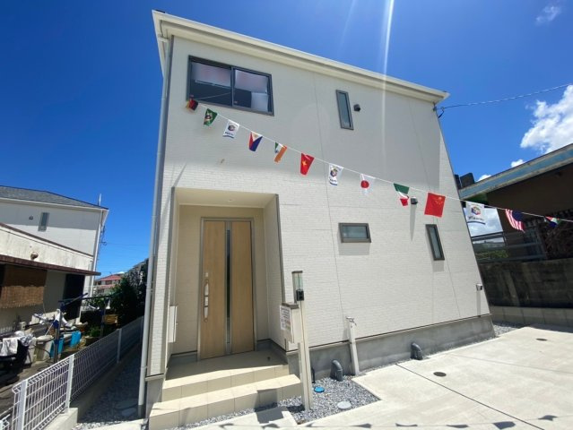 沖縄市古謝　第5　7号棟の外観