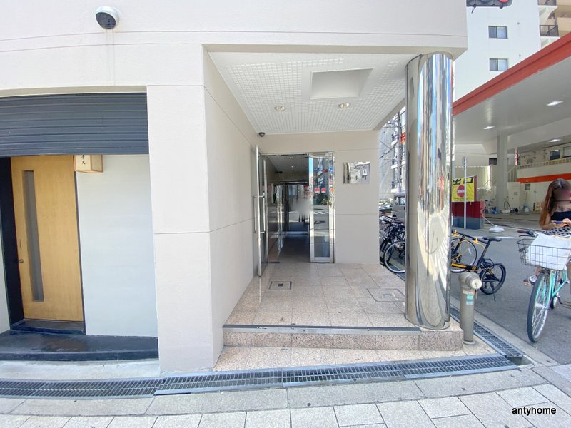 ドエル南本町のエントランス