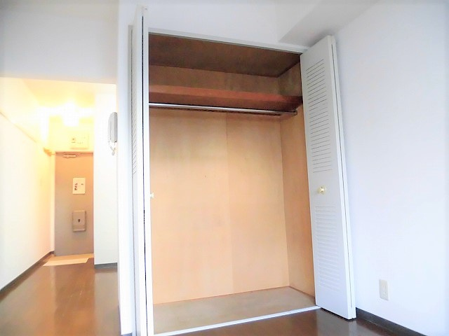 昭島コートエレガンスB棟の収納|※別部屋のイメージ写真です。