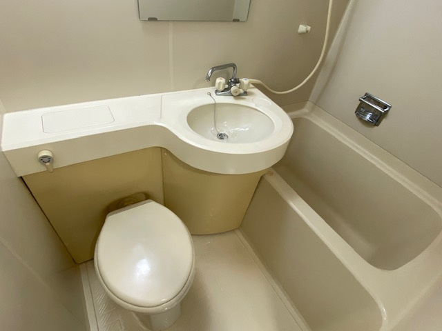 日邦丸太町ビルの浴室