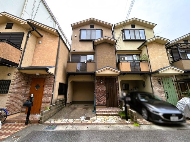 下鳥羽南円面田町