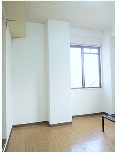 メゾン大宮の居間・リビング