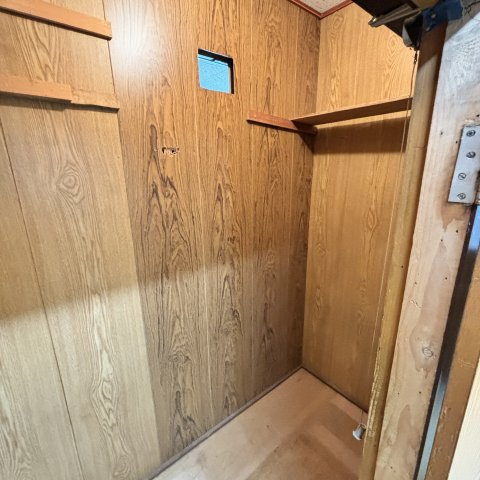 室蘭市本町2丁目4-11戸建の収納