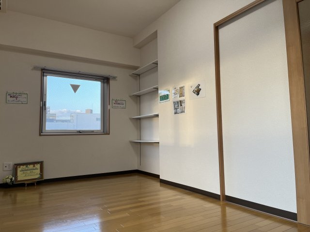 大学生協指定学生会館 ホワイトモンブランの居間・リビング