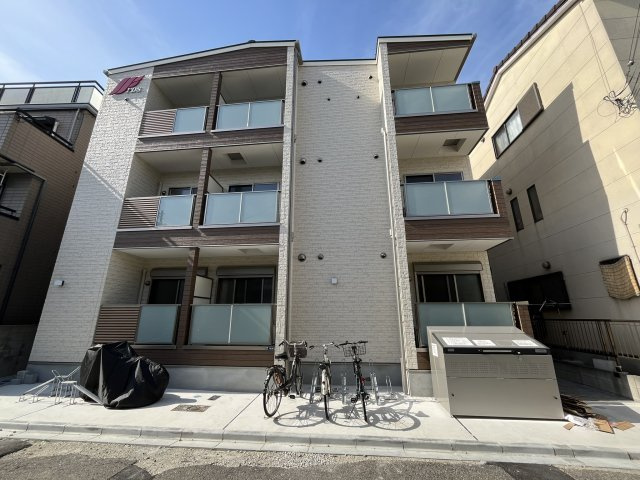 ルミエール若江岩田の外観