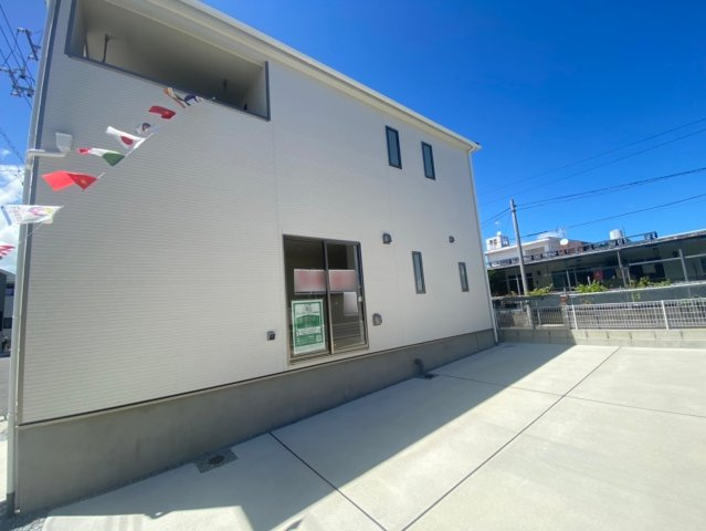 沖縄市古謝　第5　12号棟の外観