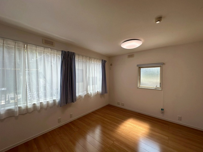 【子供部屋】 | 松江市朝酌町中古戸建 | 子供部屋は将来二つに区切ることもできます