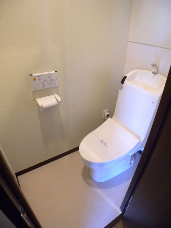 御所西エクセル三宅のトイレ