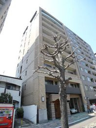 御所西エクセル三宅の外観