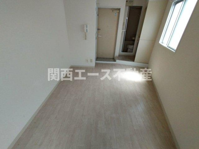  | アールエス菱屋西