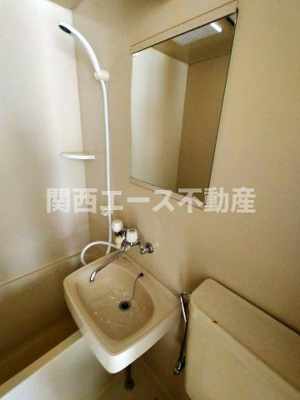  | アールエス菱屋西