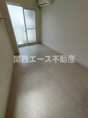  | アールエス菱屋西