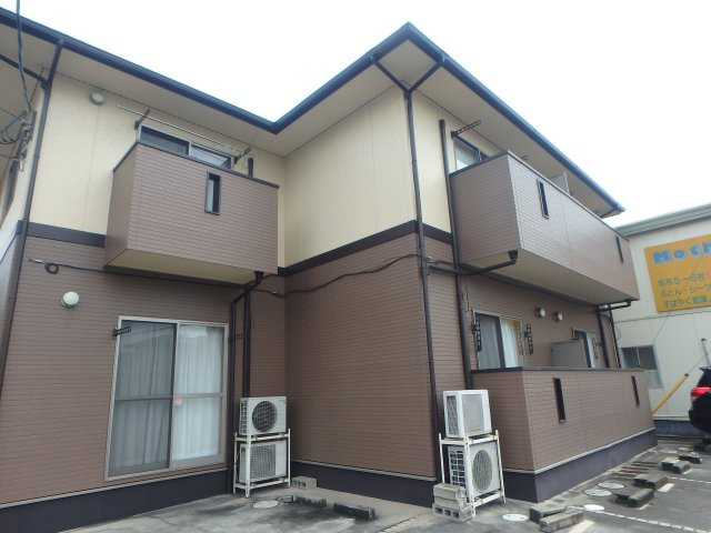 クレモンポイントBの外観