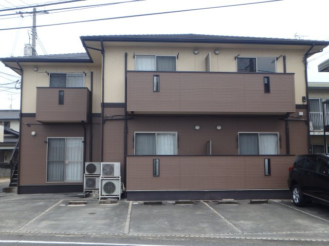 クレモンポイントBの外観