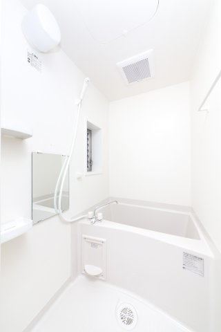 フェイバル二条の浴室