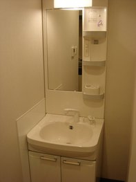 Aburanokoji立花の洗面所