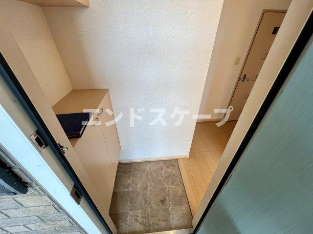 グランデ･カノンの玄関|高崎、前橋、伊勢崎エリアのお部屋探しはエンドスケープまで！お客様の理想お聞かせ下さい♪