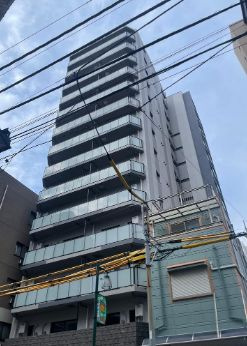 クレストコート上野の外観