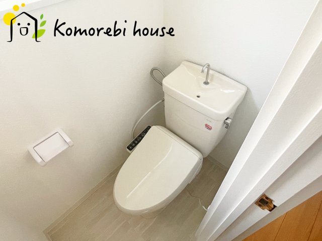 上尾市中妻4丁目　中古一戸建てのトイレ|現地（2024年4月27日撮影）