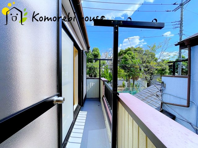 上尾市井戸木4丁目　中古一戸建てのバルコニー|現地（2024年3月撮影）