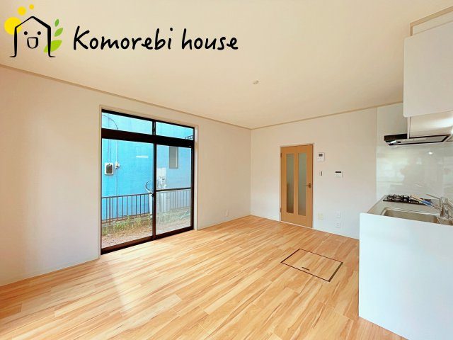 上尾市井戸木4丁目　中古一戸建ての居間・リビング|現地（2024年3月撮影）