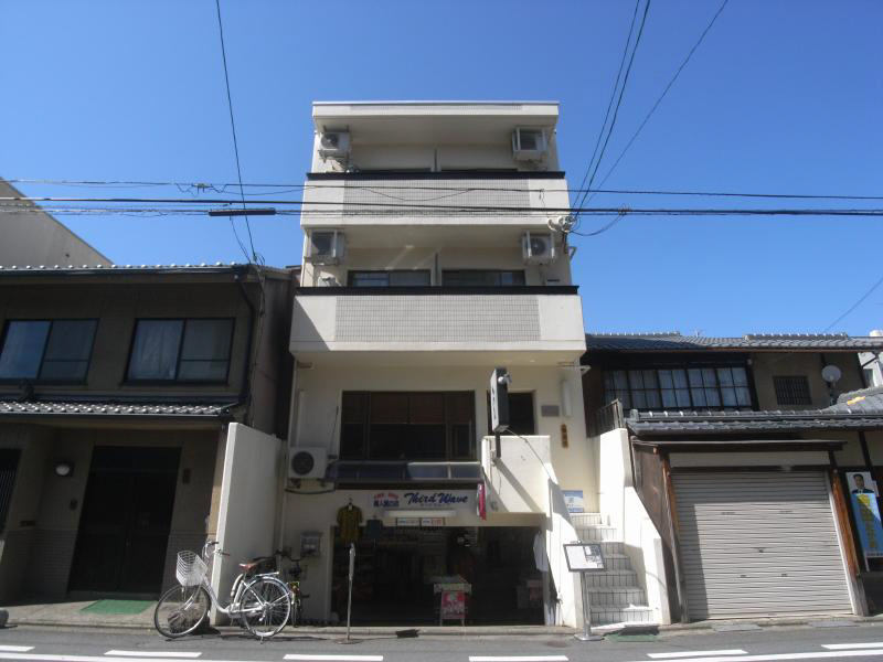 御所西ラフィーネ石原の外観