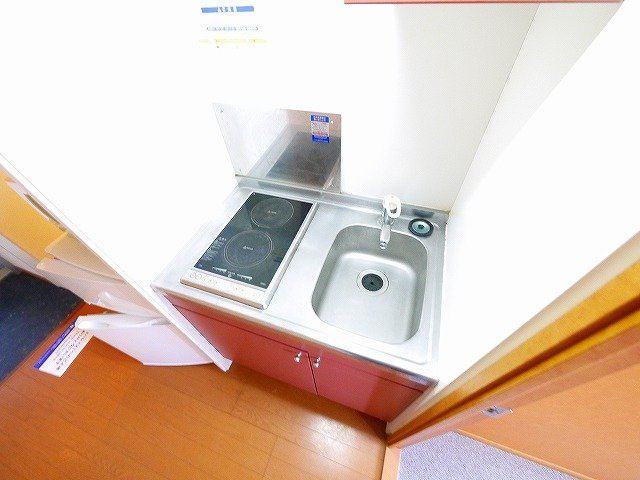 レオパレスめいのキッチン