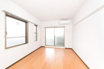 Mono Ciel二条城の居間・リビング