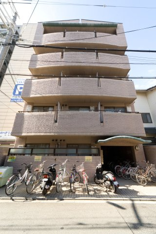 ベルビュー芦刈山の外観