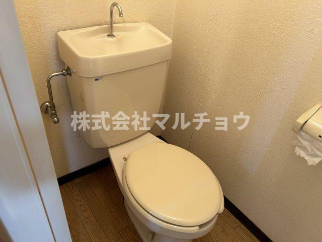 マンションセイユーのトイレ|ゆったりとした空間のトイレです