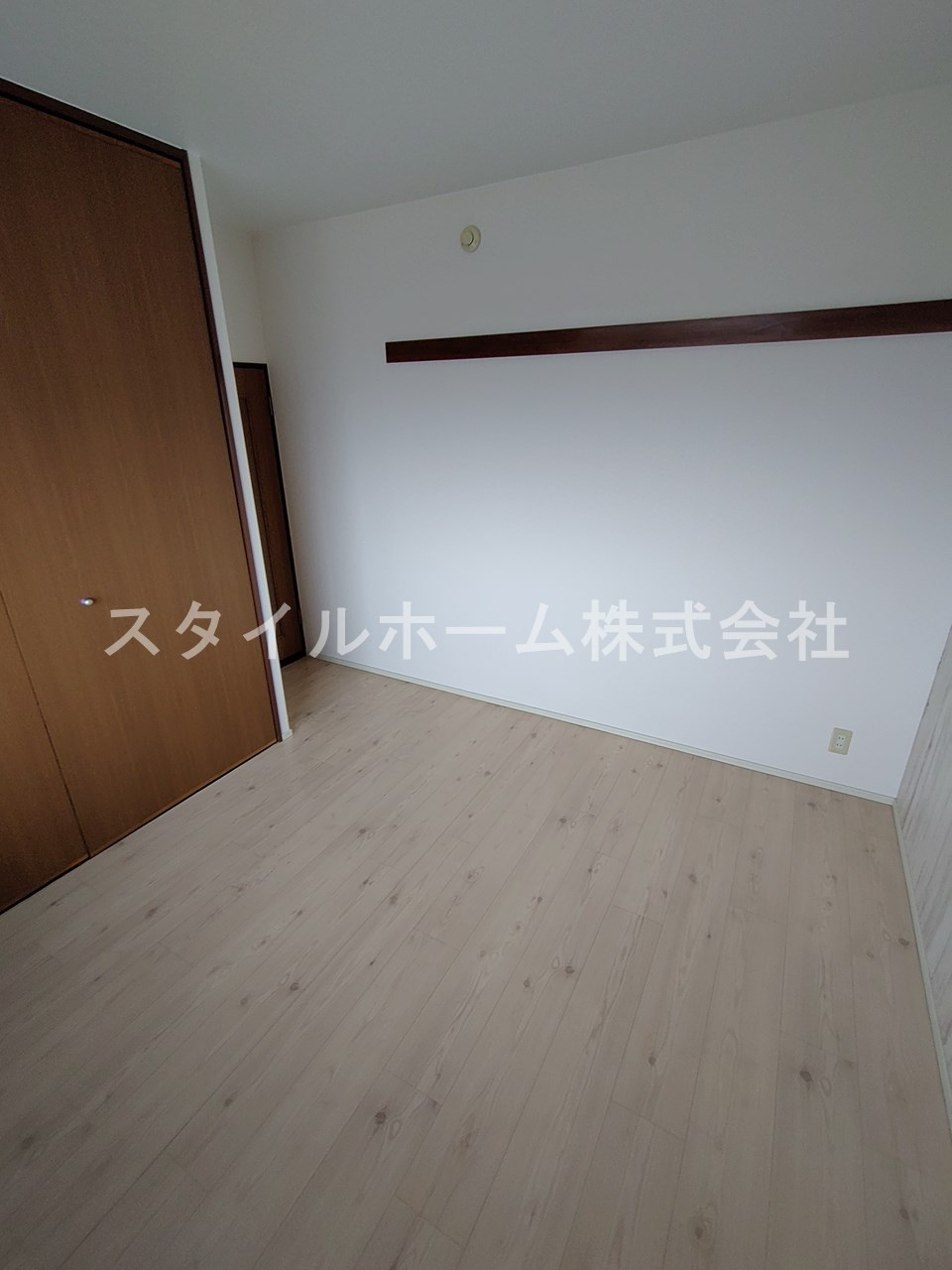 フォーカルポイントの居間・リビング