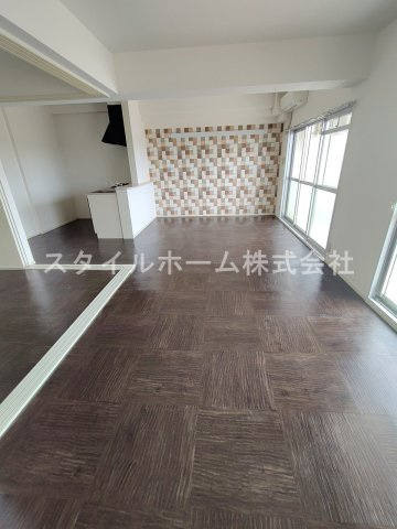 フォーカルポイントの居間・リビング