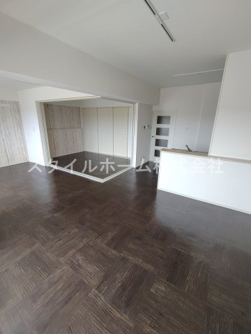 フォーカルポイントの居間・リビング